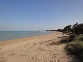 Sea view, Fort Royer beach 2 steps away, enclosed wooded grounds 1400 m², 3 terraces, GOLF - Image 4