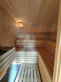 renoveret bondegård med udendørs sauna - Image 4