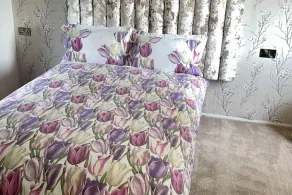 3guests-2bedroom-WiFi-Tv - Image 4