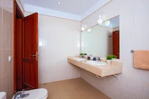 Lovely Puerto Calero Villa 3 Bedrooms & Private Pool Casa Dora Short - Image 3