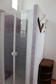 Roligt sommerhus mellem natur og hav - Image 4