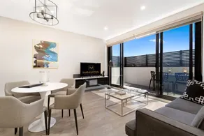 Short Stay 2 Bedroom Deluxe Manhattan Glen Iris - Image 5