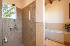 Maison de Charme - 6 pax, - Wifi gratuit - TV Sat - Piscine privée Salat - Image 2