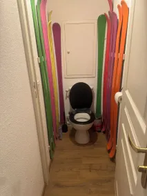 Skiløb i solen på sporene, der forlader retur ski, 180 km pister - Image 2