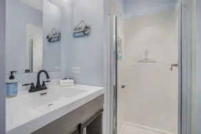 Rusted Anchor · 7 bedroom gem in Sister Lakes - Image 2
