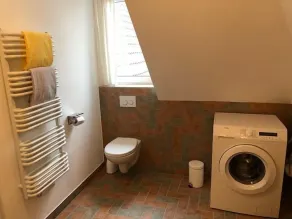 \"Family\" apartment (85 m²) with a balcony and access to the garden - Image 4