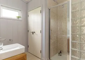 2 Schlafzimmer Unterkunft in Honiton - Image 3
