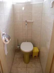 Holiday home with terrace - Image 2