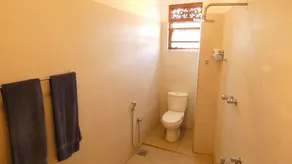large apartment with balcony 100 m to the beach in Hikkaduwa - Sri Lank - Image 2