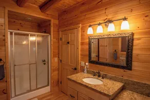 VIEWS, Fire Pit, Dogs Welcome, Fenced Yard! Close to New River Outfitters! - Image 3
