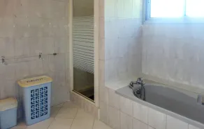 Amazing Home In Nebian - Image 4