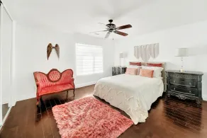 HUGE Luxury Home..LARGE SALT WATER POOL&SPA.15 min to wineries. - Image 4