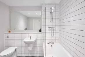 2 Bed - Sleeps 6 - Parking - City Centre - Image 3