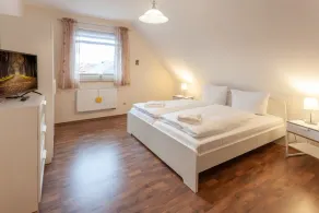 Spacious holiday home in the port town of Sassnitz on the island of Rügen - Image 5