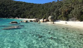BEAUTIFUL COSY FAMILY HIDEAWAY - FREE WIFI AND FOXTEL/STAN - AMAZING LONG JETTY - Image 3