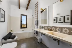 Beautiful 4 bedroom villa with private pool - Image 5