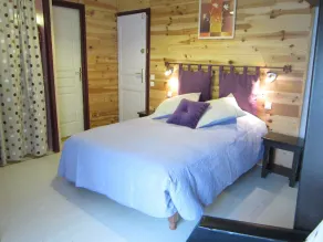 LILAC suite badeværelse og toilet PRIVATE - Image 3