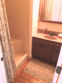 VISTA: Country Estate, 200+ PERFECT reviews! Views & PRIVACY...Seniors?--YES!! - Image 4