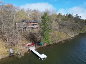 The Cuyuna \"Retro Retreat\" Family Lake Home - Image 2