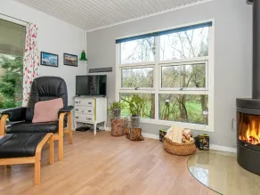 6 person holiday home in Knebel - Image 2