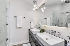 Skyline: 5 bed/6 bath, amazing views, tennis & basketball courts, pool, hot tub - Image 4