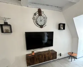 Charming apartment with character - Image 2