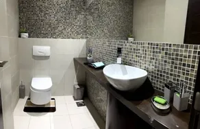 Modern Prestigious 24-hour Electricity 5 min from the Beach! - Image 2