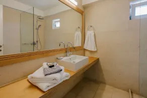 Villa Elounda - Eight Bedroom Villa, Sleeps 17 - Image 5
