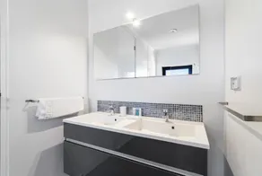 Spectacular designer villa 5 star Luxury 6 Bedroom New - Image 5