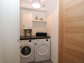 Meredith Cottage - Image 2