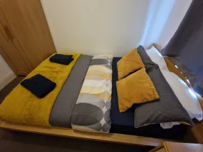 Apartment - Sleeps 4 - Parking - WiFi - Image 5
