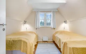 Cozy Home In Glesborg With Kitchen - Image 5