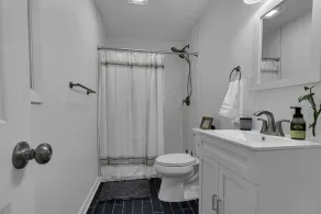Spacious 3-Bedroom Bungalow in Bradley Beach - Image 2