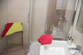 Thermal bath Heviz Hungary Apartment year-round air conditioning elevator own parking - Image 3