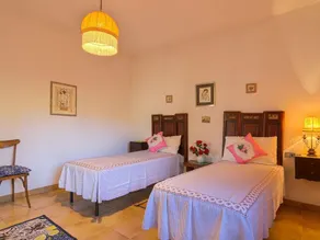 Beautiful apartment for 8 people with pool, WIFI, patio, pets allowed and panoramic view - Image 2
