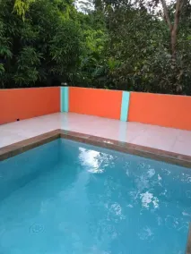 Amplio apartamento de una habitación en un tranquilo Castries Suberb - Image 3