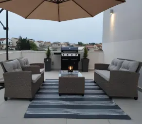 Ina's apartments - Image 5