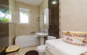 Cozy Home In Igalo With Wifi - Image 4