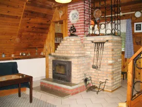 Preciosa casa de vacaciones privada para 6 personas con A/C, WIFI, TV, patio y mascotas permitida - Image 2