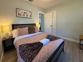 ★ Pasadena 2B/2B fully remodeled with 2 parking ★  - Image 5