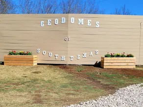 🤠Quiet Country Stay 🌌,Trails,Pond,Firepit, Hiking, Air Condionted rooms! - Image 3