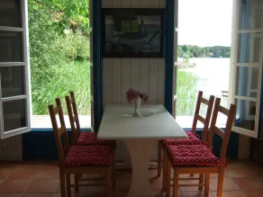 Cozy seaside cottage on its own jetty w rowing boat. 25 minutes to Stockholm! - Image 5