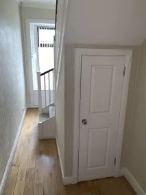 Modern Split Level Serviced Apartment - Image 2