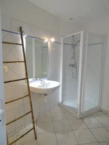 Maison de Plain Pied à 100 Mètres de la mer - Image 5