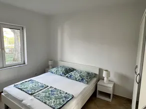 Villa Irmica - Impressive pool, spacious apartment (86 m²) - first floor - Image 3
