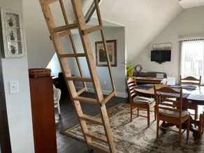 The Red Barn Loft - Image 4