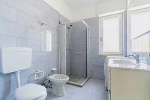 Casa vacanze 'Primo Piano Vista Mare' con terrazza privata e aria condizionata - Image 2