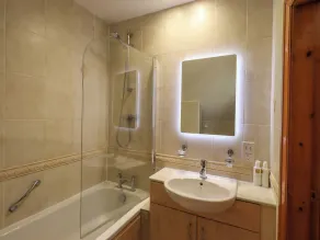 Waterhead Cottage - Image 3