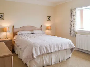 3 bedroom accommodation in Stranraer - Image 4