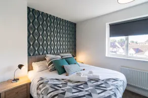 Contractor*Leisure*Comfy King Bed*Free Parking - Image 4